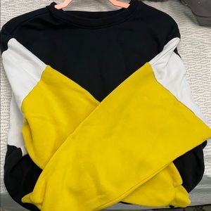 Black sweatshirt with with and yellow